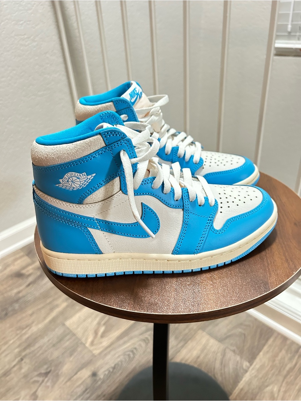 Jordan 1 High OG Blue and White